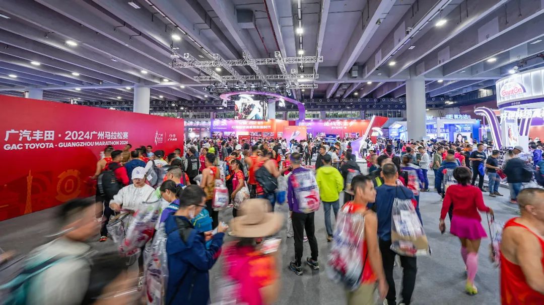 半场战报：博洛尼亚1-2克雷莫内塞，奥尔索利尼点射，瓦尔迪、帕耶罗破门